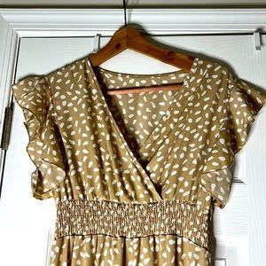 Short sleeve summer dress